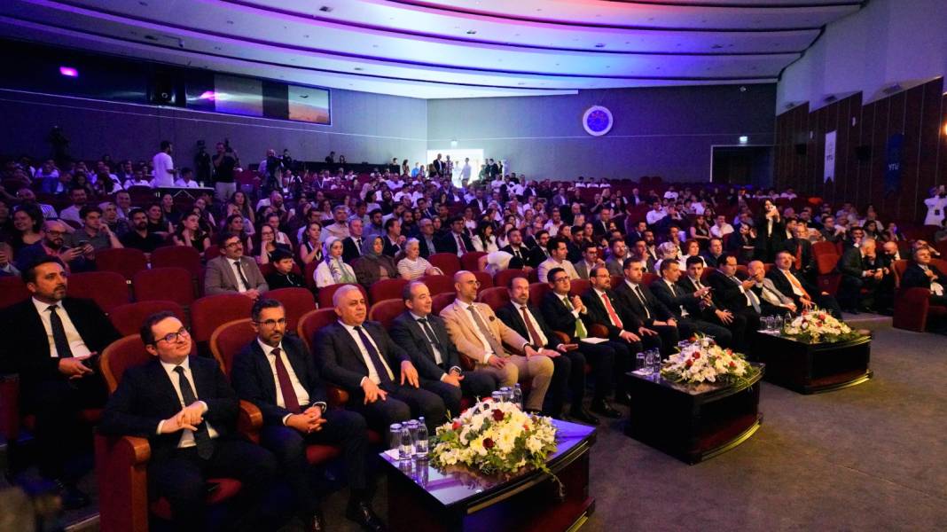 Yılın teknoloji yıldızları! 14 kategoride toplam 46 firmaya ödül 3
